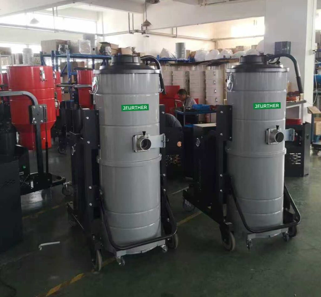 heavy duty industrial vacuum cleaner